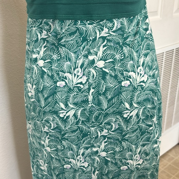 Green Sleeveless V-Neck jerseys knit comfort midi Sundress vacation tropical - Picture 7 of 14